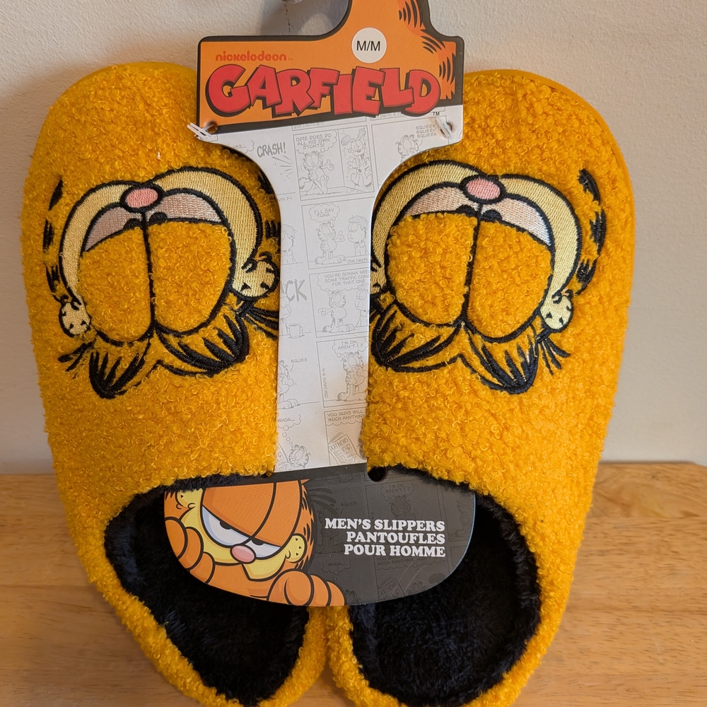 Nickelodeon Garfield Yellow Slippers